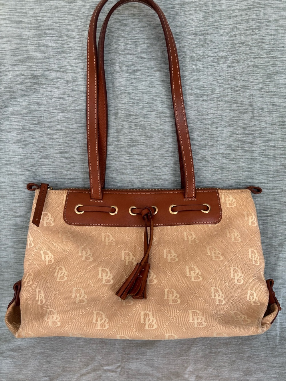 Vintage Dooney & Bourke Beige and Brown Women’s Tote Bag